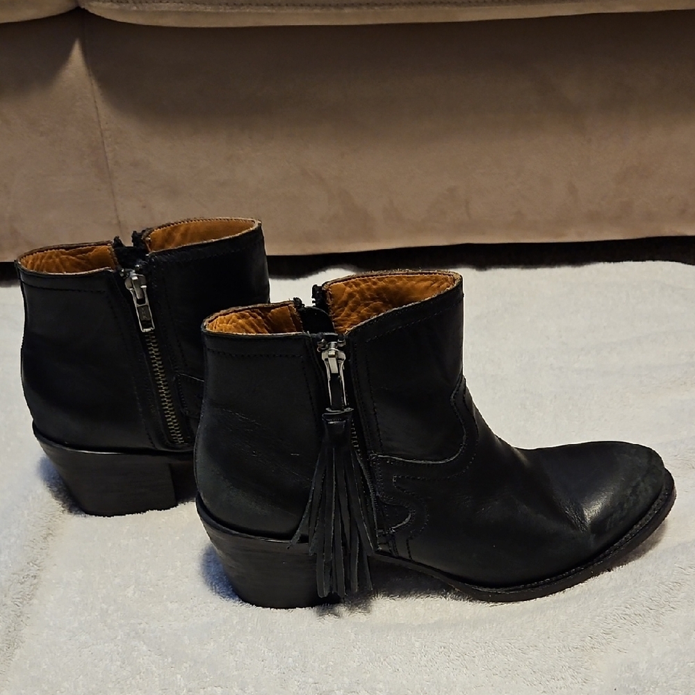 BASKE Black Leather Ankle Boots with Tassel Zip SZ 8.5
